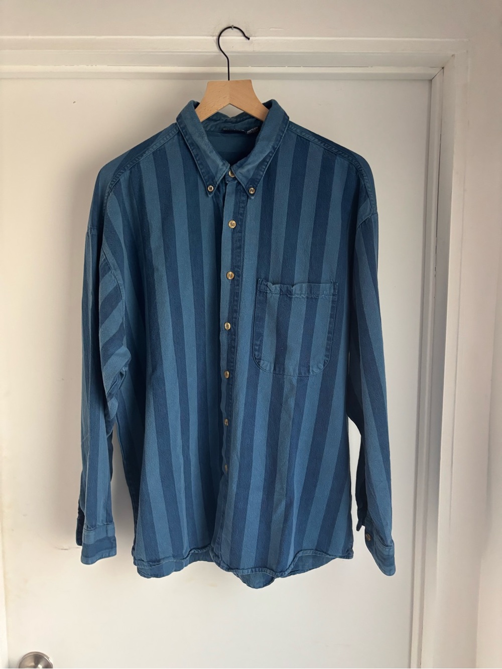 Bon Homme Vintage 90s Made in USA Men's Blue Striped Button-Down Shirt